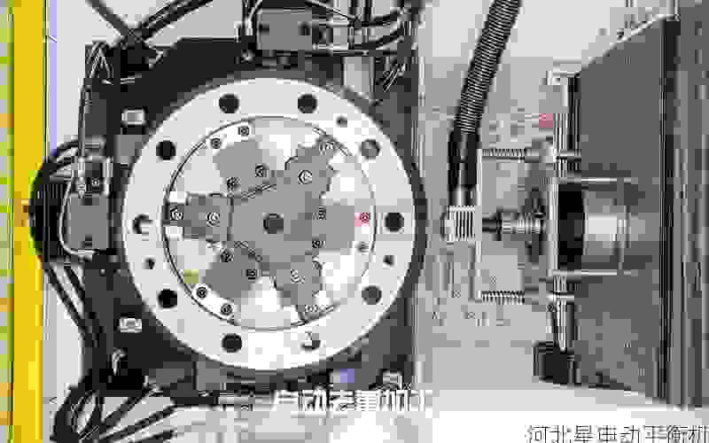 制动鼓全自动平衡机公司:***技术***行业精度新标杆